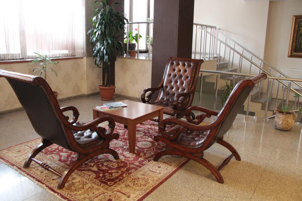 Florya Konagi Hotel Istanboel Buitenkant foto