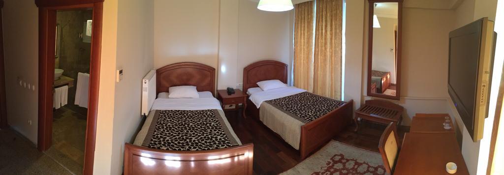 Florya Konagi Hotel Istanboel Buitenkant foto