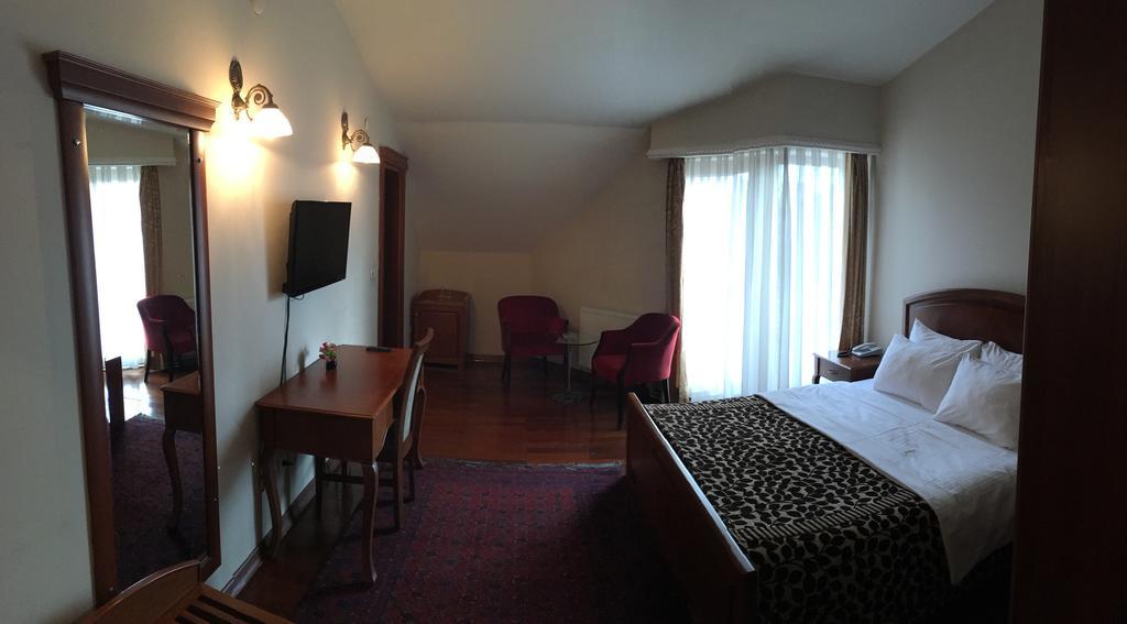 Florya Konagi Hotel Istanboel Buitenkant foto